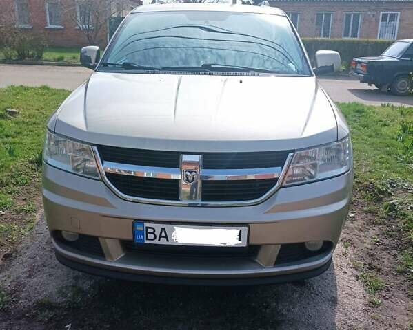 Додж Джорні, об'ємом двигуна 2 л та пробігом 296 тис. км за 7900 $, фото 1 на Automoto.ua