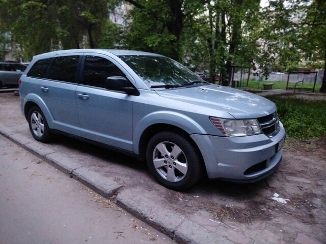 Серый Додж Джорни, объемом двигателя 2.4 л и пробегом 202 тыс. км за 7700 $, фото 1 на Automoto.ua