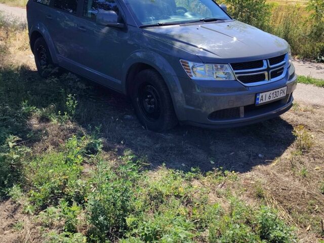 Сірий Додж Джорні, об'ємом двигуна 2.4 л та пробігом 285 тис. км за 13073 $, фото 1 на Automoto.ua