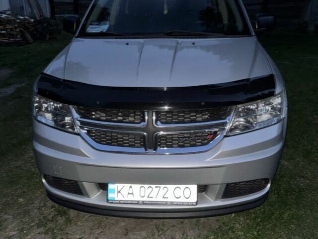 Серый Додж Джорни, объемом двигателя 2.4 л и пробегом 160 тыс. км за 9500 $, фото 1 на Automoto.ua