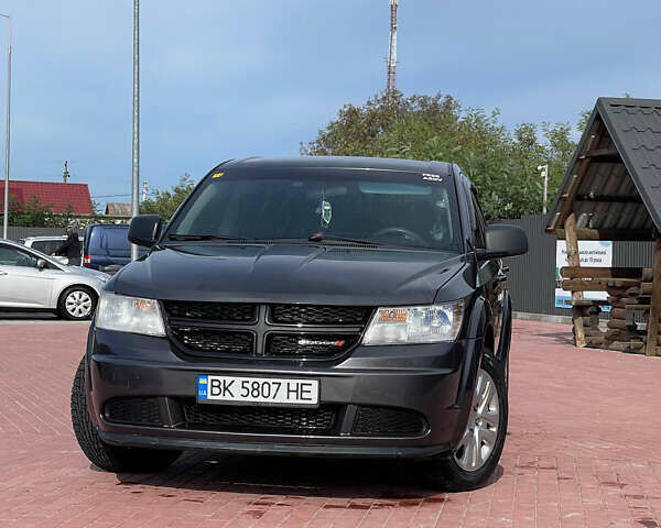 Серый Додж Джорни, объемом двигателя 2.4 л и пробегом 250 тыс. км за 9700 $, фото 1 на Automoto.ua