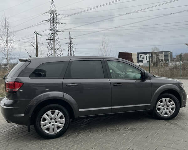 Сірий Додж Джорні, об'ємом двигуна 2.4 л та пробігом 220 тис. км за 10500 $, фото 1 на Automoto.ua