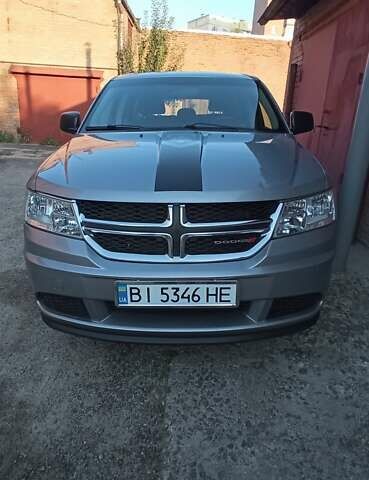 Сірий Додж Джорні, об'ємом двигуна 2.36 л та пробігом 189 тис. км за 10200 $, фото 1 на Automoto.ua