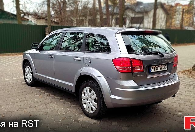Серый Додж Джорни, объемом двигателя 2.4 л и пробегом 132 тыс. км за 10799 $, фото 1 на Automoto.ua