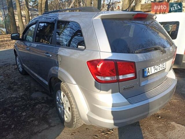 Сірий Додж Джорні, об'ємом двигуна 2.36 л та пробігом 198 тис. км за 9700 $, фото 1 на Automoto.ua
