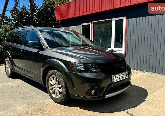 Додж Джорни 2016 в Андрушевке на Automoto.ua Серый Додж Джорни, объемом двигателя 3.6 л и пробегом 186 тыс. км за 11500 $, фото 1 на Automoto.ua