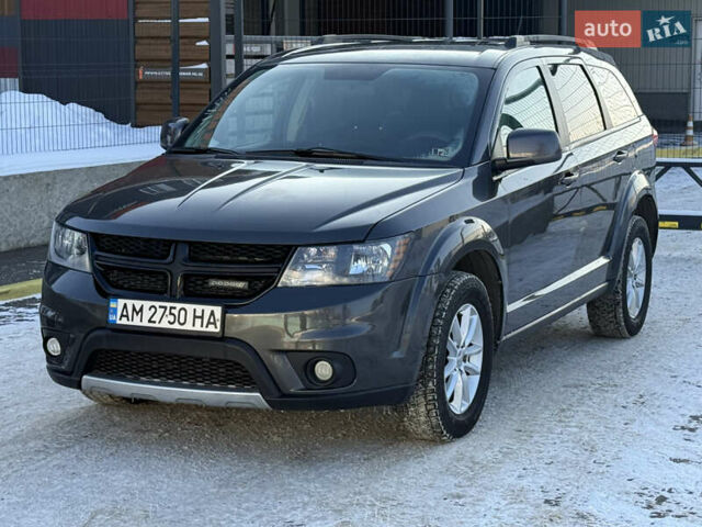 Серый Додж Джорни, объемом двигателя 3.6 л и пробегом 189 тыс. км за 12500 $, фото 1 на Automoto.ua