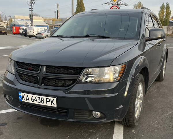 Серый Додж Джорни, объемом двигателя 2.4 л и пробегом 174 тыс. км за 10800 $, фото 1 на Automoto.ua