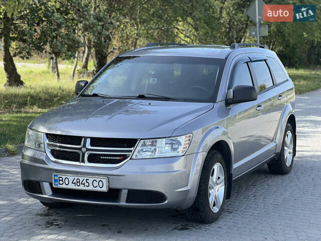 Сірий Додж Джорні, об'ємом двигуна 2.36 л та пробігом 171 тис. км за 13400 $, фото 1 на Automoto.ua