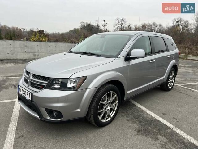 Серый Додж Джорни, объемом двигателя 3.6 л и пробегом 178 тыс. км за 12500 $, фото 1 на Automoto.ua