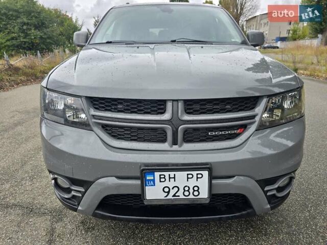 Серый Додж Джорни, объемом двигателя 3.6 л и пробегом 78 тыс. км за 16500 $, фото 1 на Automoto.ua