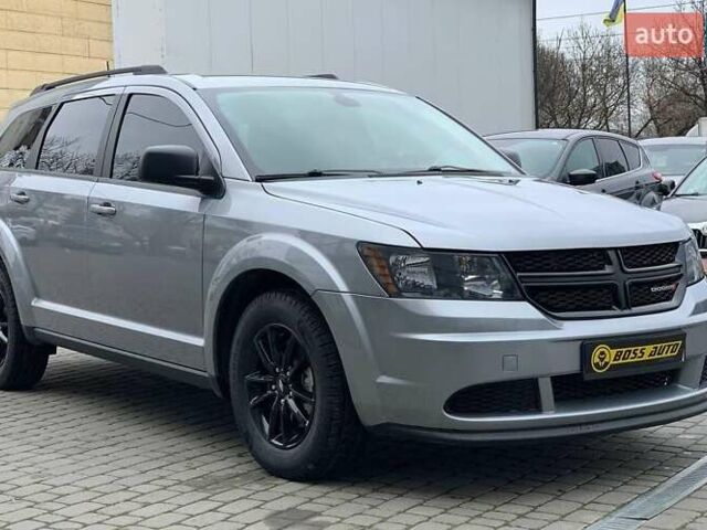 Сірий Додж Джорні, об'ємом двигуна 2.36 л та пробігом 33 тис. км за 14000 $, фото 1 на Automoto.ua