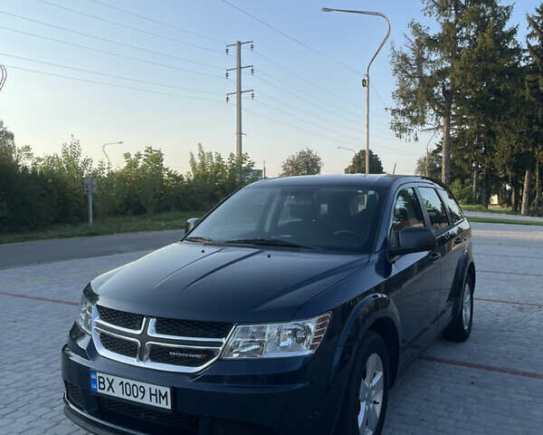 Синий Додж Джорни, объемом двигателя 2.36 л и пробегом 188 тыс. км за 9100 $, фото 1 на Automoto.ua