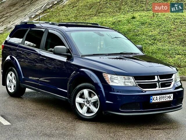 Синий Додж Джорни, объемом двигателя 2.36 л и пробегом 195 тыс. км за 11500 $, фото 1 на Automoto.ua