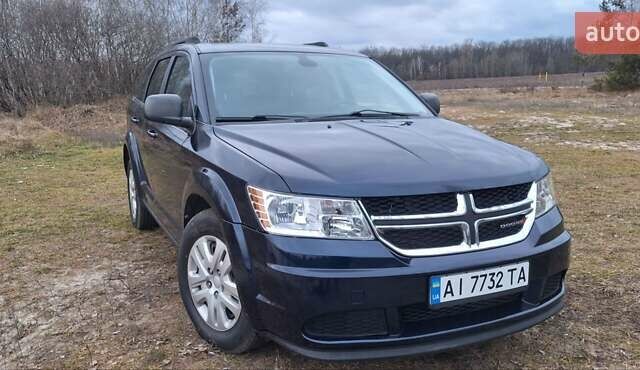 Синий Додж Джорни, объемом двигателя 2.4 л и пробегом 69 тыс. км за 11500 $, фото 1 на Automoto.ua