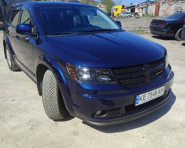 Синий Додж Джорни, объемом двигателя 2.4 л и пробегом 77 тыс. км за 13400 $, фото 1 на Automoto.ua