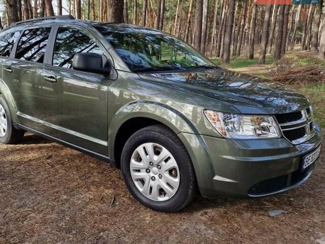 Зеленый Додж Джорни, объемом двигателя 2.36 л и пробегом 136 тыс. км за 12250 $, фото 1 на Automoto.ua