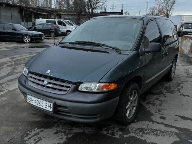 Зелений Додж Монако, об'ємом двигуна 0 л та пробігом 185 тис. км за 2299 $, фото 1 на Automoto.ua