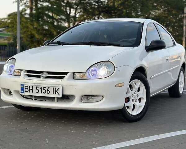 Белый Додж Неон, объемом двигателя 2 л и пробегом 215 тыс. км за 1999 $, фото 1 на Automoto.ua