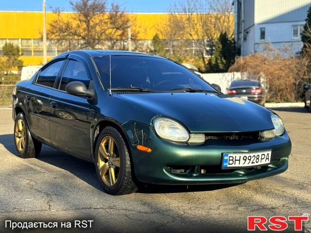 Зеленый Додж Неон, объемом двигателя 2 л и пробегом 197 тыс. км за 2500 $, фото 1 на Automoto.ua