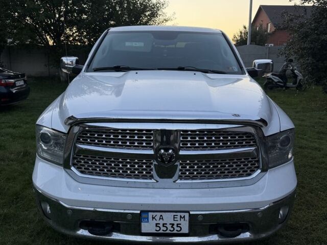 Білий Додж RAM, об'ємом двигуна 3 л та пробігом 270 тис. км за 29109 $, фото 1 на Automoto.ua