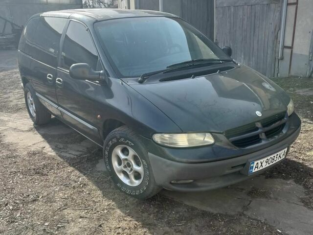 Черный Додж РАМ, объемом двигателя 2.5 л и пробегом 360 тыс. км за 2800 $, фото 1 на Automoto.ua