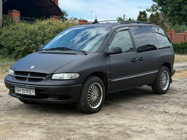 Чорний Додж RAM, об'ємом двигуна 2.5 л та пробігом 320 тис. км за 3727 $, фото 1 на Automoto.ua