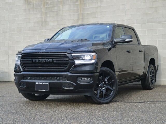 Чорний Додж RAM, об'ємом двигуна 5.7 л та пробігом 0 тис. км за 87900 $, фото 1 на Automoto.ua