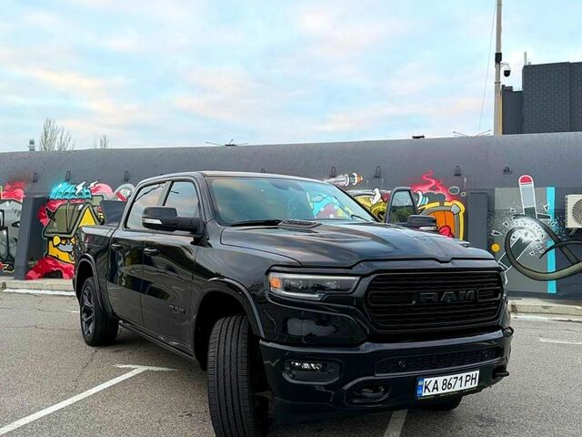 Чорний Додж RAM, об'ємом двигуна 5.7 л та пробігом 47 тис. км за 68000 $, фото 1 на Automoto.ua
