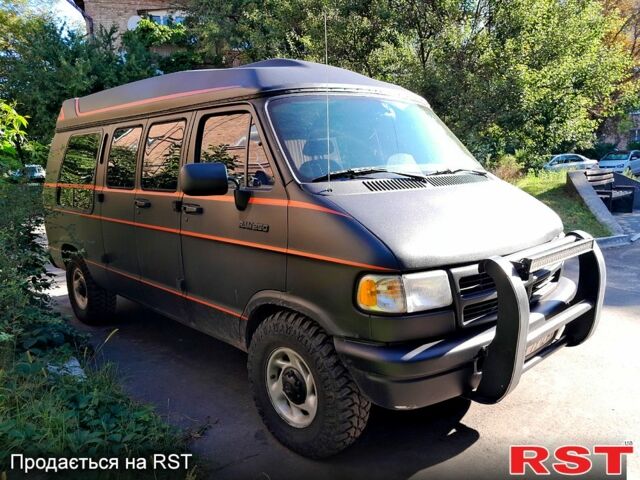 Додж РАМ, объемом двигателя 5.2 л и пробегом 0 тыс. км за 7000 $, фото 1 на Automoto.ua