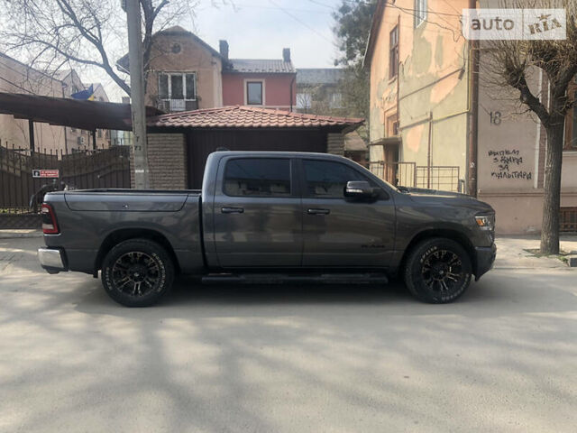 Сірий Додж RAM, об'ємом двигуна 5.7 л та пробігом 30 тис. км за 50000 $, фото 1 на Automoto.ua