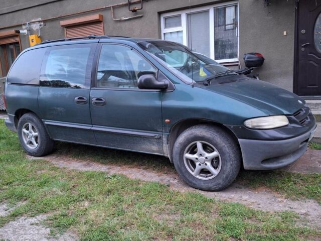 Зелений Додж RAM, об'ємом двигуна 2.5 л та пробігом 500 тис. км за 3300 $, фото 1 на Automoto.ua