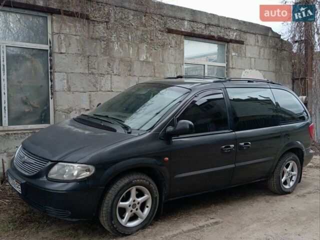 Чорний Додж Ram Van, об'ємом двигуна 2.5 л та пробігом 500 тис. км за 3700 $, фото 1 на Automoto.ua