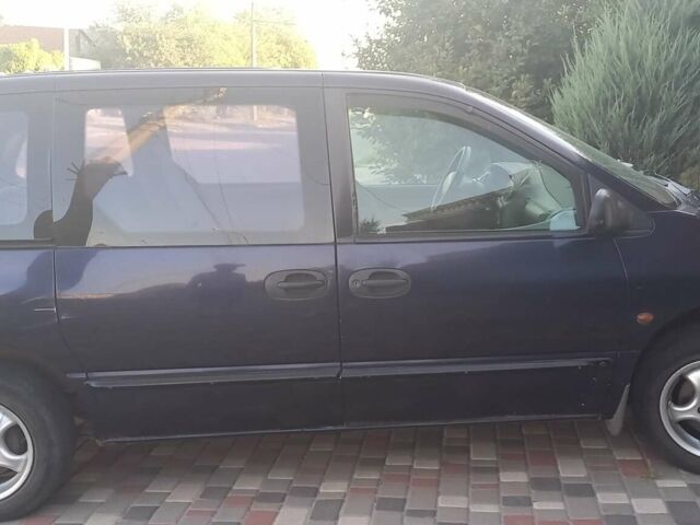 Синій Додж Ram Van, об'ємом двигуна 2.5 л та пробігом 330 тис. км за 2300 $, фото 1 на Automoto.ua