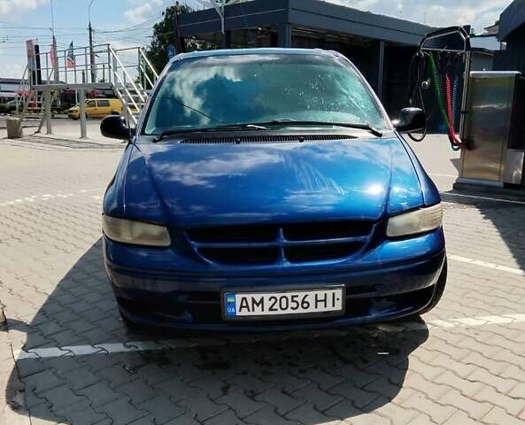 Додж Ram Van 2000 у Житомирі на Automoto.ua Синій Додж Ram Van, об'ємом двигуна 2.5 л та пробігом 100 тис. км за 2700 $, фото 1 на Automoto.ua
