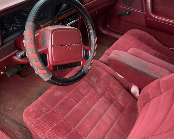 Красный Додж Спирит, объемом двигателя 0 л и пробегом 240 тыс. км за 848 $, фото 1 на Automoto.ua