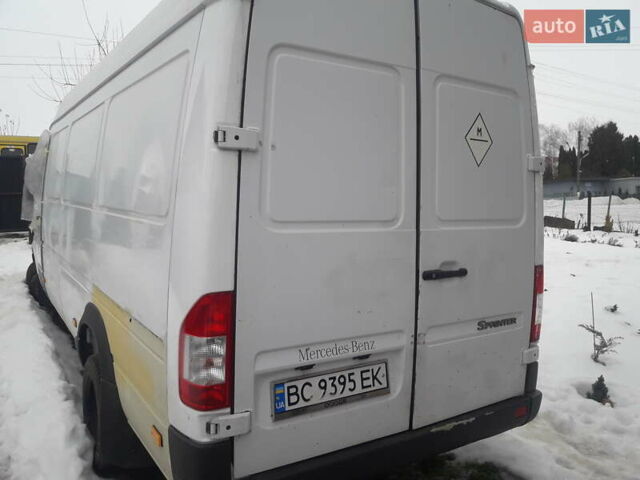 Білий Додж Спрінтер, об'ємом двигуна 2.7 л та пробігом 260 тис. км за 5000 $, фото 1 на Automoto.ua