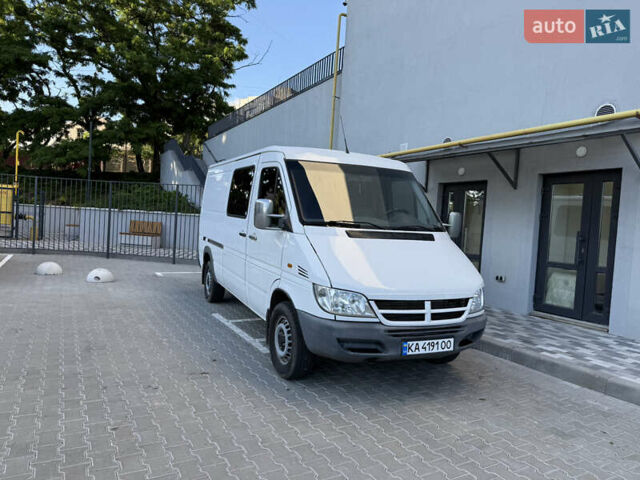 Білий Додж Спрінтер, об'ємом двигуна 2.69 л та пробігом 300 тис. км за 7900 $, фото 1 на Automoto.ua