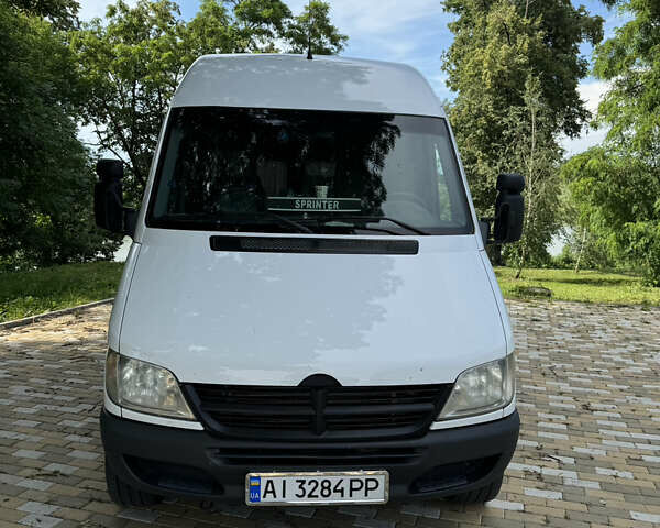 Білий Додж Спрінтер, об'ємом двигуна 0 л та пробігом 600 тис. км за 14500 $, фото 1 на Automoto.ua
