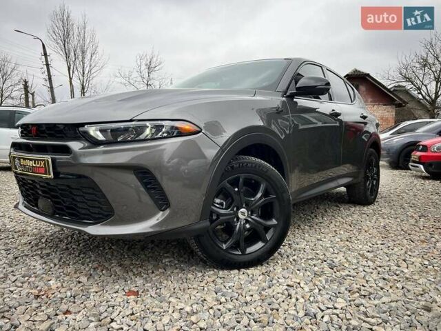 Серый Додж Hornet, объемом двигателя 2 л и пробегом 20 тыс. км за 26999 $, фото 1 на Automoto.ua