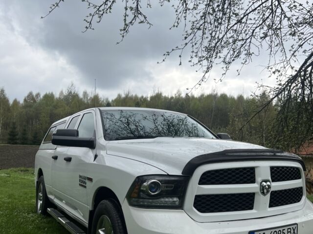 Белый Додж RAM 1500, объемом двигателя 2.99 л и пробегом 167 тыс. км за 31900 $, фото 1 на Automoto.ua