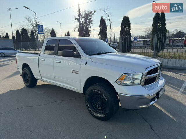 Белый Додж RAM 1500, объемом двигателя 3.6 л и пробегом 86 тыс. км за 26000 $, фото 1 на Automoto.ua