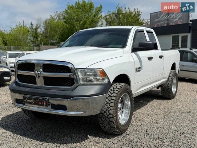 Белый Додж RAM 1500, объемом двигателя 3.6 л и пробегом 334 тыс. км за 17200 $, фото 1 на Automoto.ua