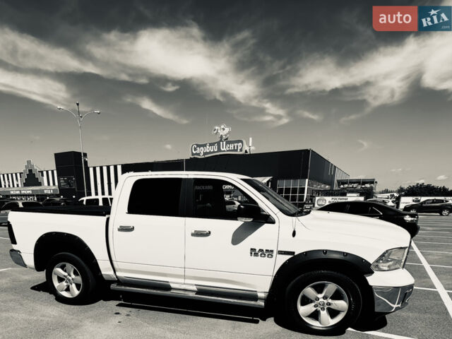 Белый Додж RAM 1500, объемом двигателя 3 л и пробегом 103 тыс. км за 38000 $, фото 1 на Automoto.ua