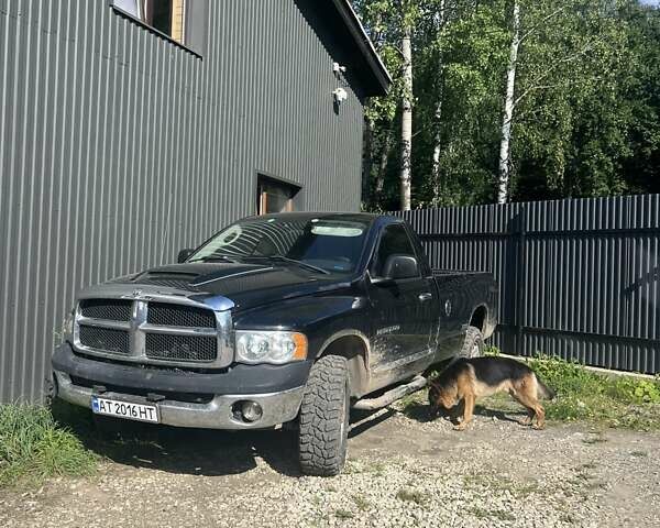 Чорний Додж RAM 1500, об'ємом двигуна 4.7 л та пробігом 217 тис. км за 11500 $, фото 1 на Automoto.ua