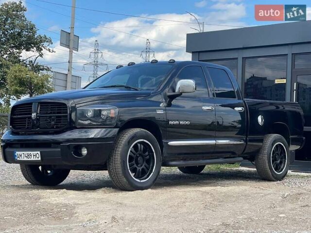 Чорний Додж RAM 1500, об'ємом двигуна 5.65 л та пробігом 241 тис. км за 14500 $, фото 1 на Automoto.ua