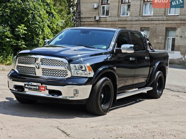 Чорний Додж RAM 1500, об'ємом двигуна 5.7 л та пробігом 129 тис. км за 34890 $, фото 1 на Automoto.ua
