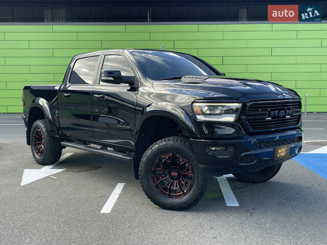 Додж RAM 1500 2019 в Киеве на Automoto.ua Черный Додж RAM 1500, объемом двигателя 5.65 л и пробегом 58 тыс. км за 58000 $, фото 1 на Automoto.ua