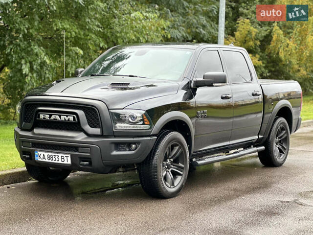 Додж RAM 1500 2021 в Киеве на Automoto.ua Черный Додж RAM 1500, объемом двигателя 3.6 л и пробегом 69 тыс. км за 29999 $, фото 1 на Automoto.ua