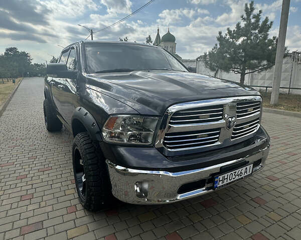 Серый Додж RAM 1500, объемом двигателя 3 л и пробегом 280 тыс. км за 28000 $, фото 1 на Automoto.ua